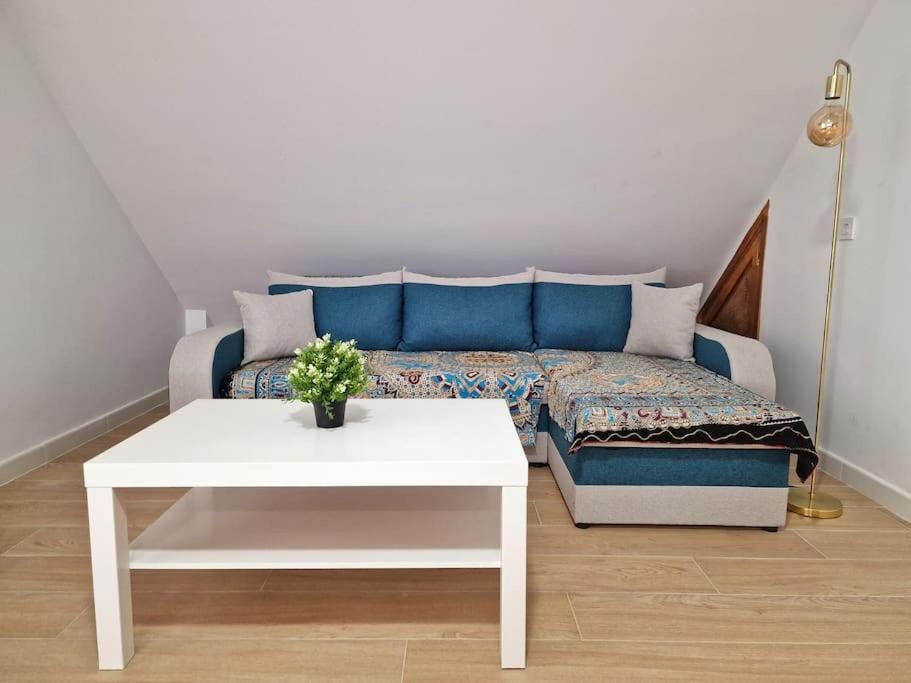 Encantador Duplex Para 6 A 1 Minuto De La Playa Benalmadena Exterior photo